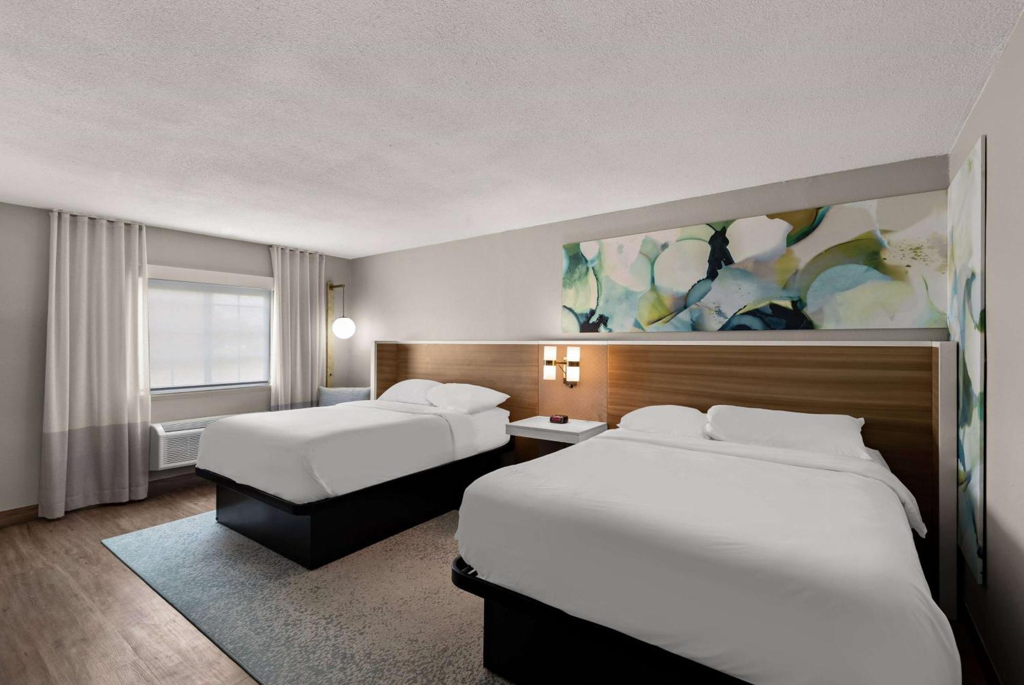 Wyndham Garden Ankeny Hotel Exterior photo